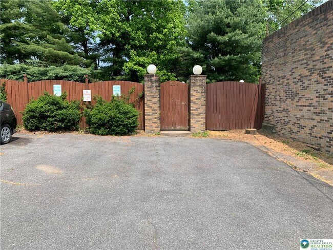 Photo - 256 Mt Bethel Hwy