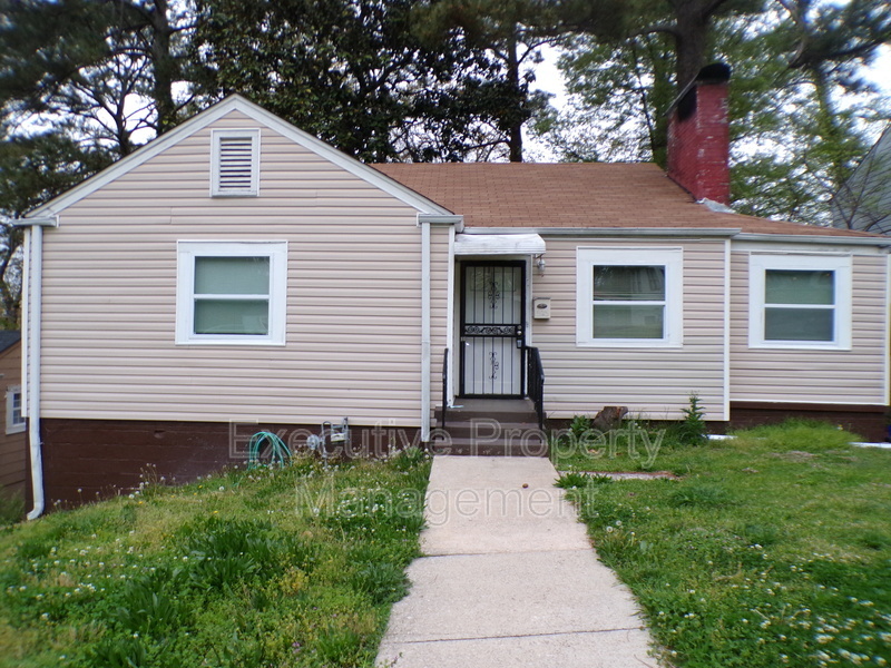 Photo - 525 85th St S House