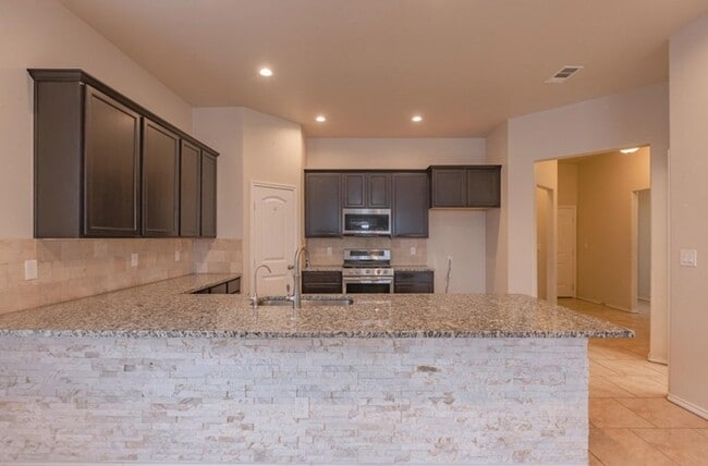 Photo - 6706 Yellow Rose Ct