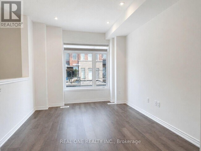 Photo - 61 Soho St