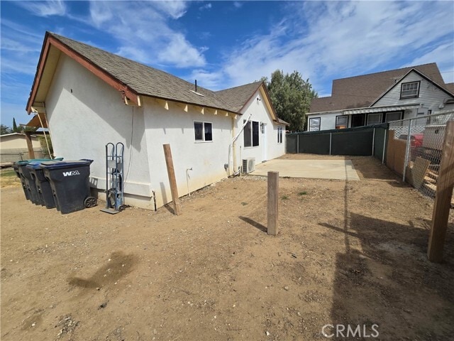 4728 Hillside Ave