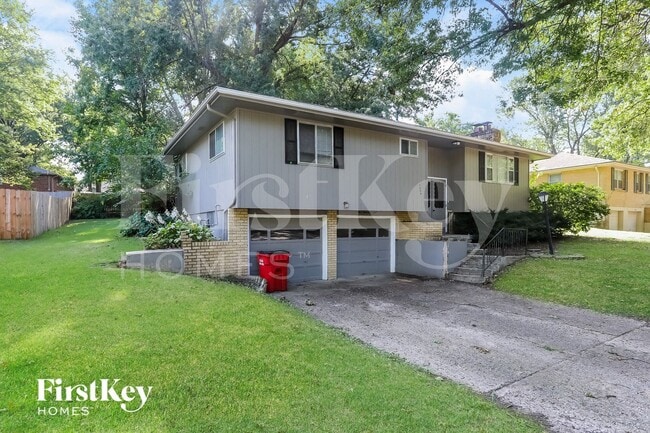 1004 SW 14th St Terrace