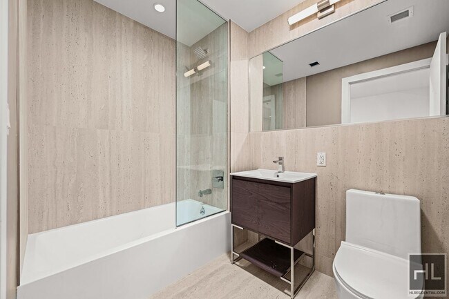 Photo - BRUCKNER BOULEVARD Unit 214