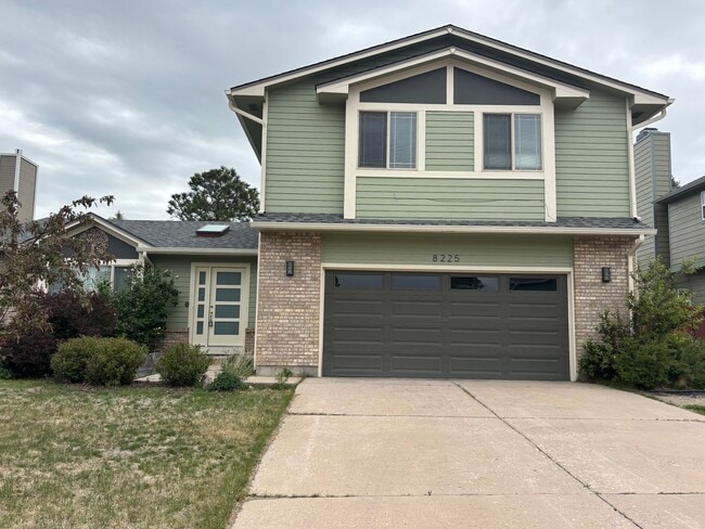 Single Family - 4 Bed 3.5 Bath - MileStone... - Single Family - 4 Bed 3.5 Bath - MileStone... House