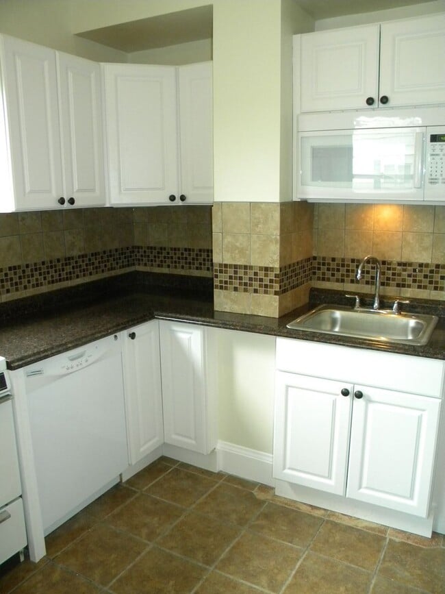 Photo - 750-CURF Unit 4