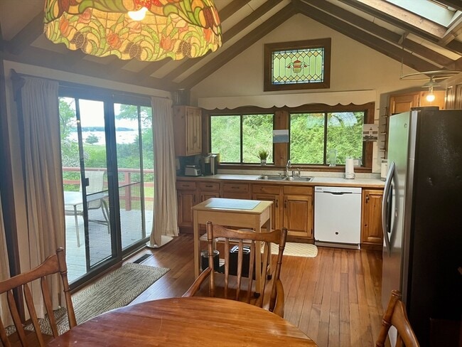 Photo - 35 Oceanview Ave