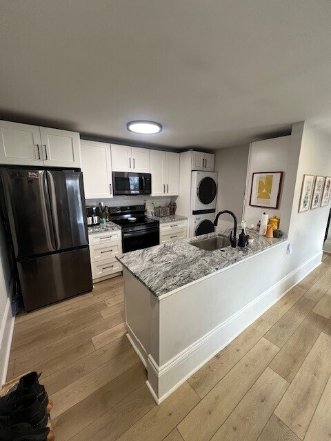 Kitchen - 1 N State St Unidad Apartment D