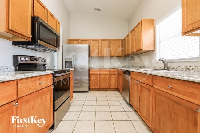 Photo - 4517 Lovett Rd