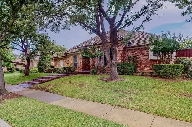 Photo - 7504 Summitview Dr