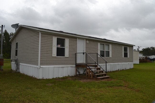 Building Photo - Mobile Home for Rent