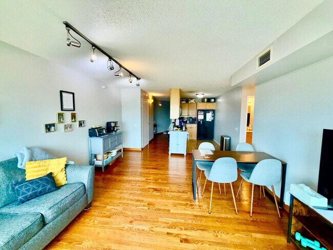 Photo - 1720 Maple Ave Unit 780