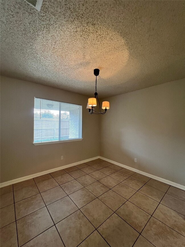 Photo - 2111 Wheathall Camp Ln