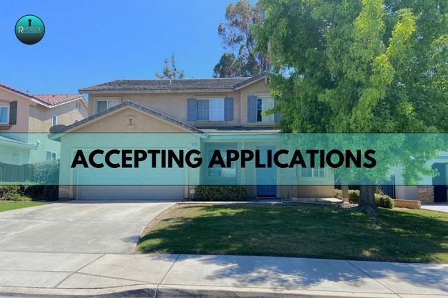 Building Photo - Highly Desirable Orangecrest Location!!!