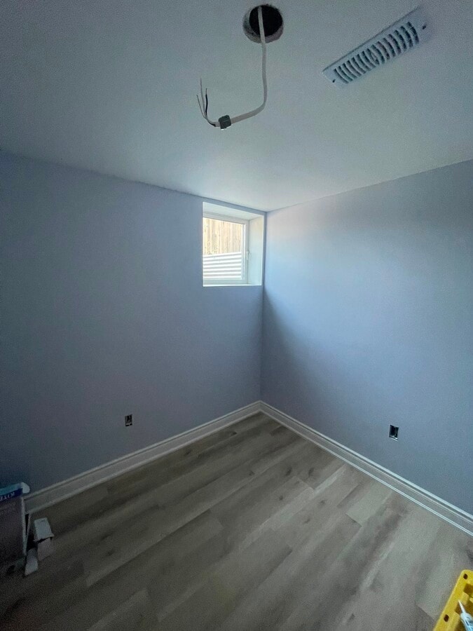 Photo - 276 Severn Dr