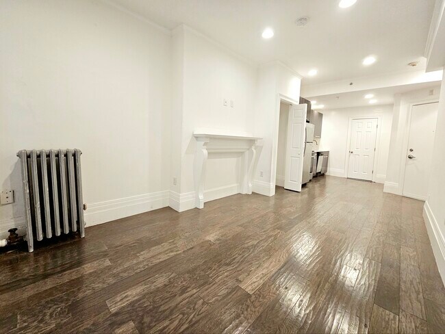 255 Newbury St Unit 270