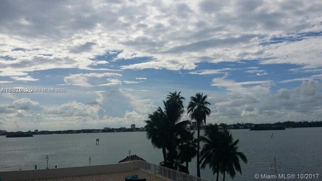 Photo - 10350 W Bay Harbor Dr Unit 3B