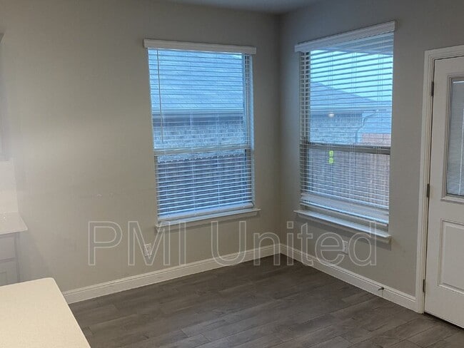 Photo - 249 Irish Moss Dr