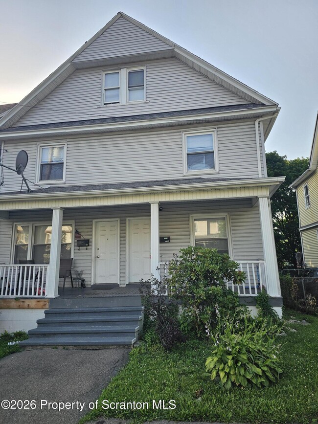 Building Photo - 2229-2231 Boulevard Ave