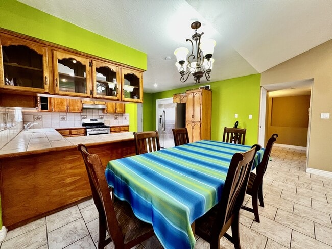 Photo - 14624 Eston Pl