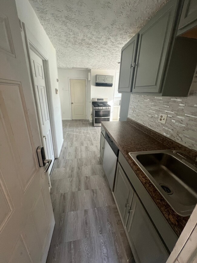 59 Foster St Unit 3