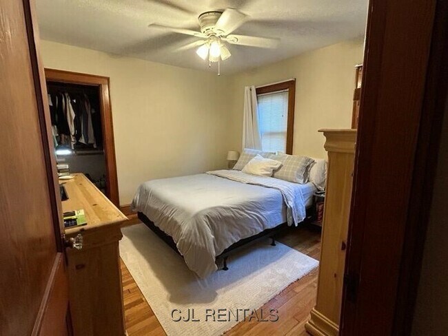 Photo - 207 South St Unit 1