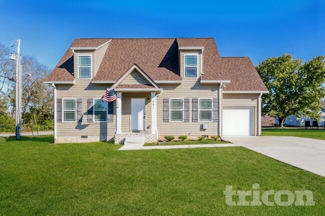 Photo - 201 Stroud Dr