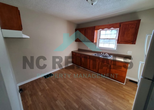 Photo - 114 N Jackson Ave