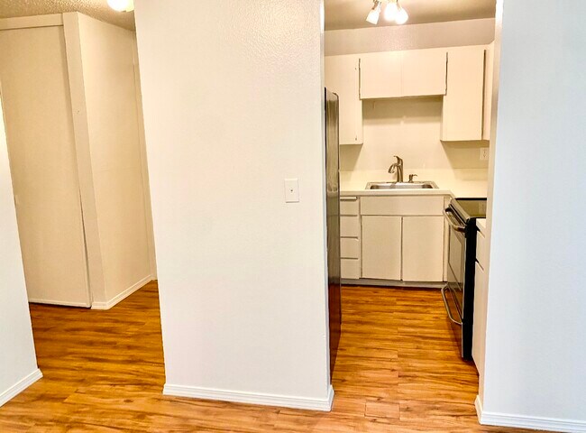Photo - Kenny Apartments