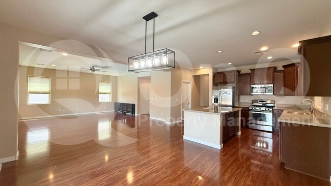 Photo - 1142 E Sourwood Dr