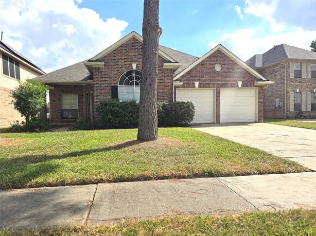 Photo - 15523 Clear Valley Dr