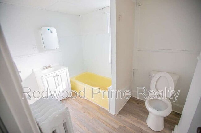 Photo - 554 Highland Avenue