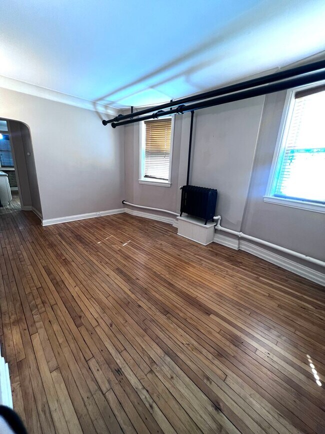 Photo - 308 E 5th St Unidad 308 C
