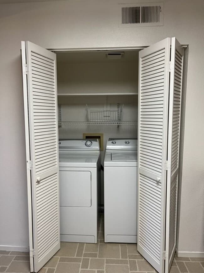 Photo - 22 Sierra Lakeside Ln