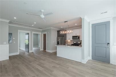 Photo - 6 Sanctuary Ct