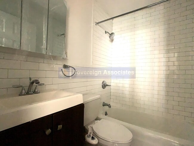 3333 Broadway Unit B11B