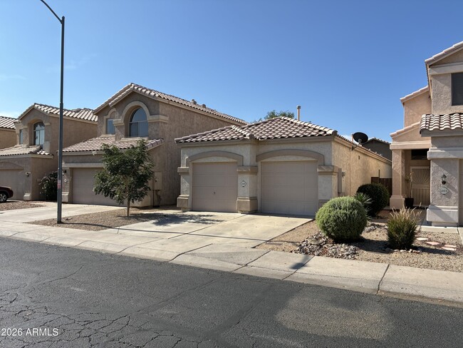 Photo - 1319 W Escuda Rd