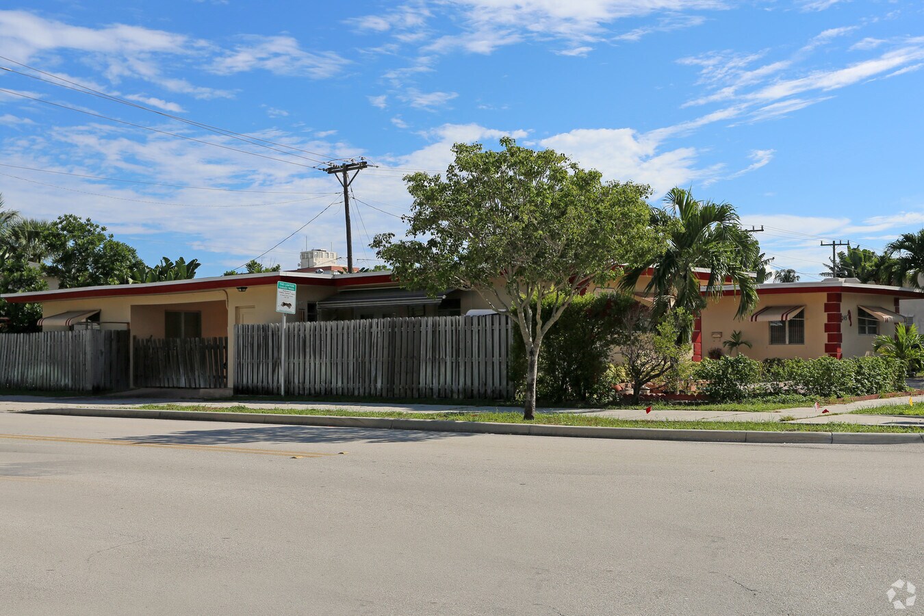 Photo - Katharine Apartments