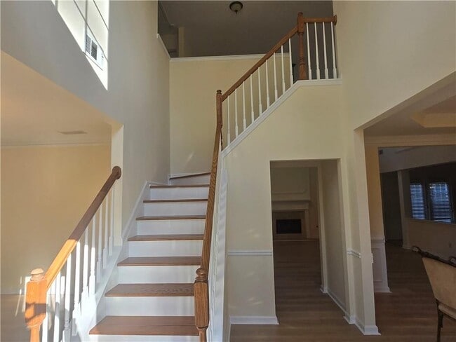 Photo - 2206 Creekway Dr