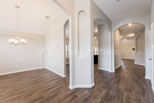 Photo - 1608 Adams Dr