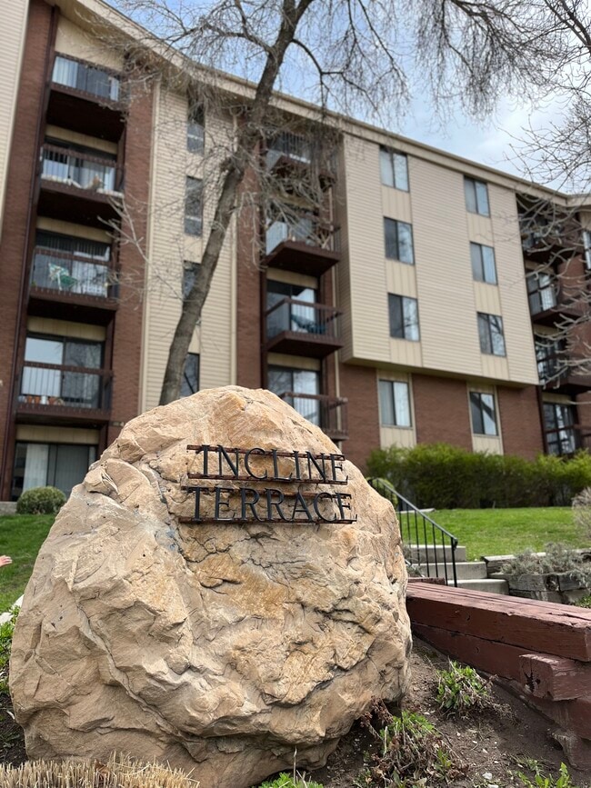 Building Photo - 1032 E 400 S Unit 102B