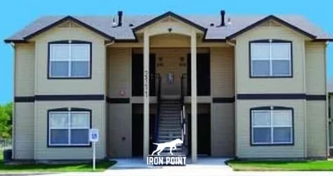 2107 E Whispering Willow Ln Unidad 101