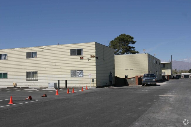 Photo - Rancho Arms Apartments