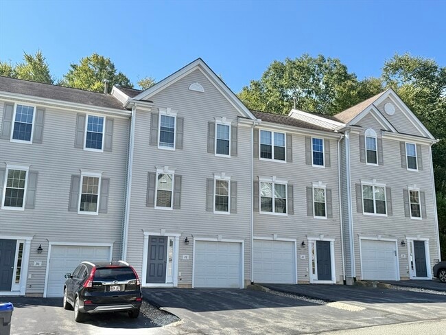 Building Photo - 28 Daffodil Ct Unit 28 Rental