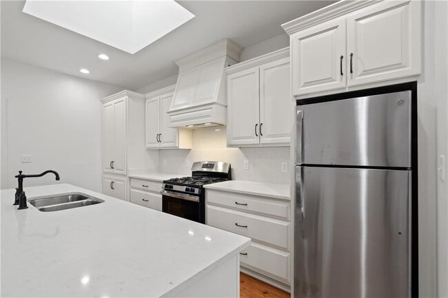 Photo - 362 Dauphin St Unit 400