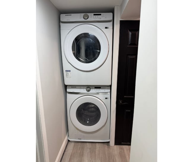 Photo - 3831 Derby Manor Dr Unit 1A AVAILABLE W/BATH $850