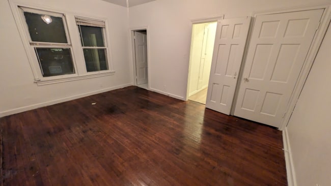 Photo - 404 Club Dr Unidad Rear