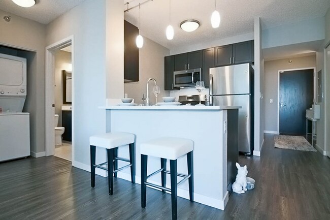 Photo - 340 E Ohio St