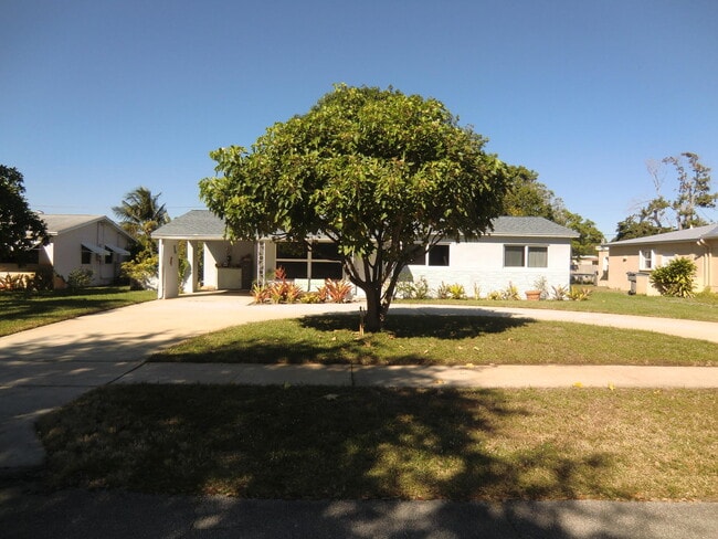 Photo - 347 Flagler Blvd