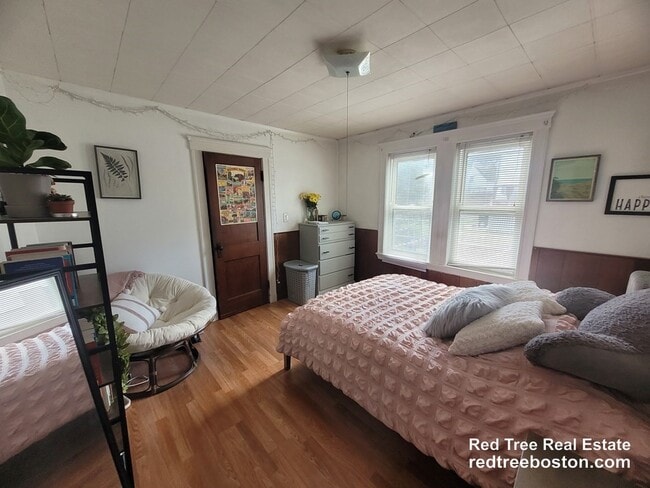 Photo - 31 Lyman Ave Unit 1