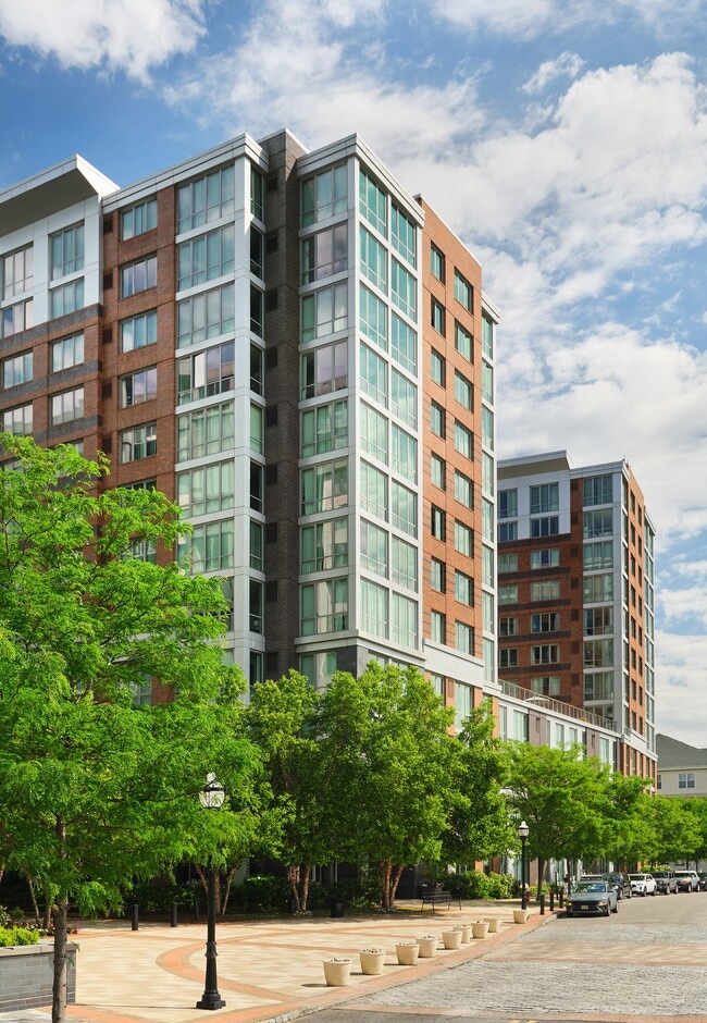 RiverTrace at Port Imperial